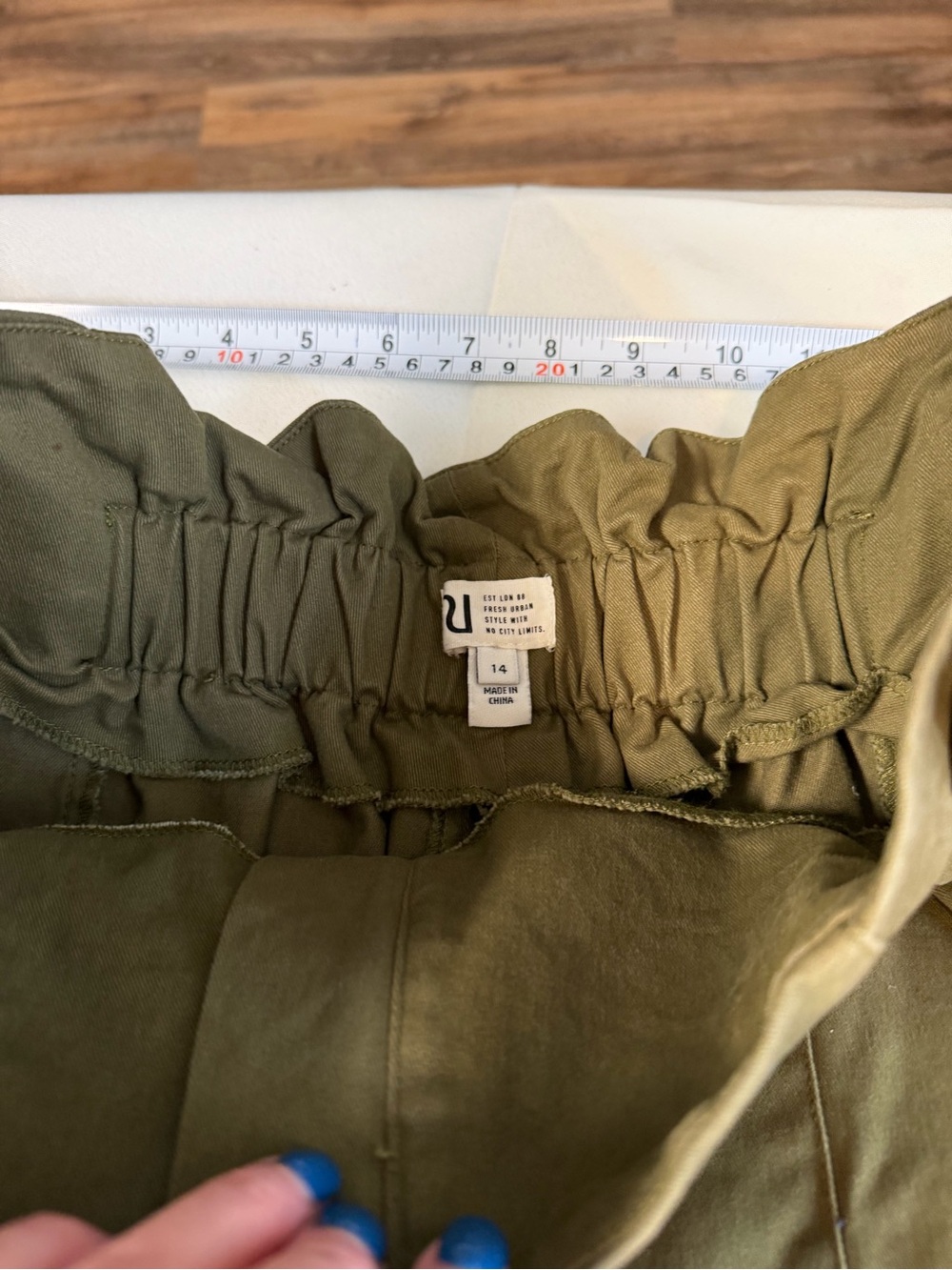 River Island Olive Cargo Pants Paper Bag elastic waist clean front Women’s 10 - Picture 4 of 8